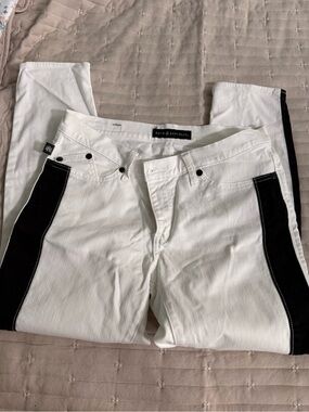 Rock & Republic White Jeans with Black Side Panels